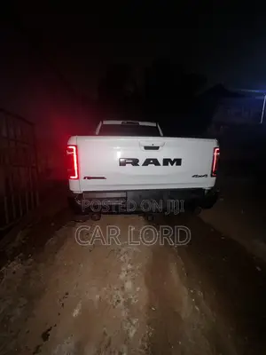Dodge RAM 1500 5.7 Petrol RWD 2022 White