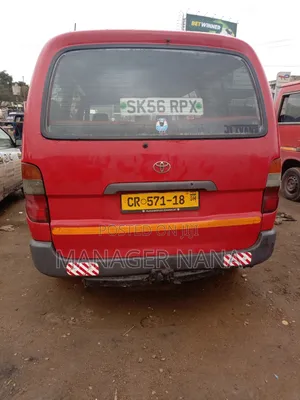 Toyota HiAce 2012 Red