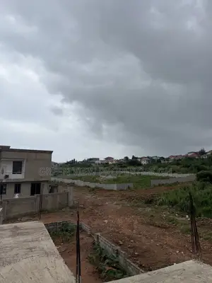 Registered Land for Sale – Kings University / West Hills Mall Enclave