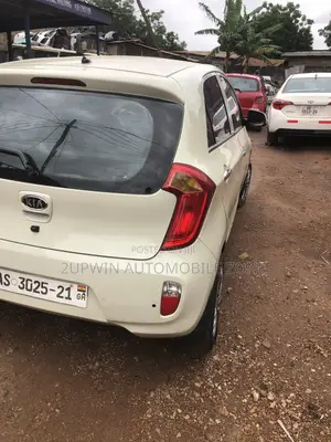 Kia Morning 2013 White