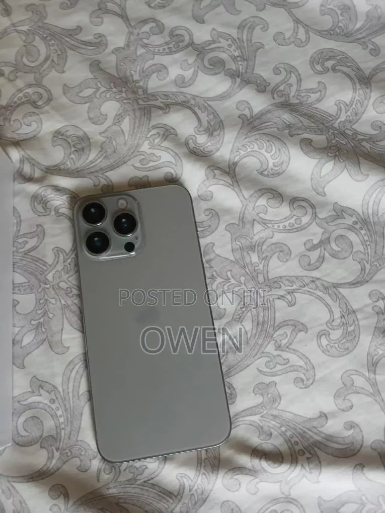 New Apple iPhone 15 Pro Max 1 TB Gray