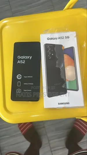 New Samsung Galaxy A52 128 GB Black