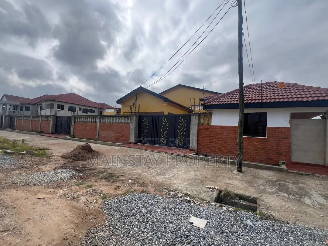 2bdrm Apartment in Mainstay Estates, Spintex for sale