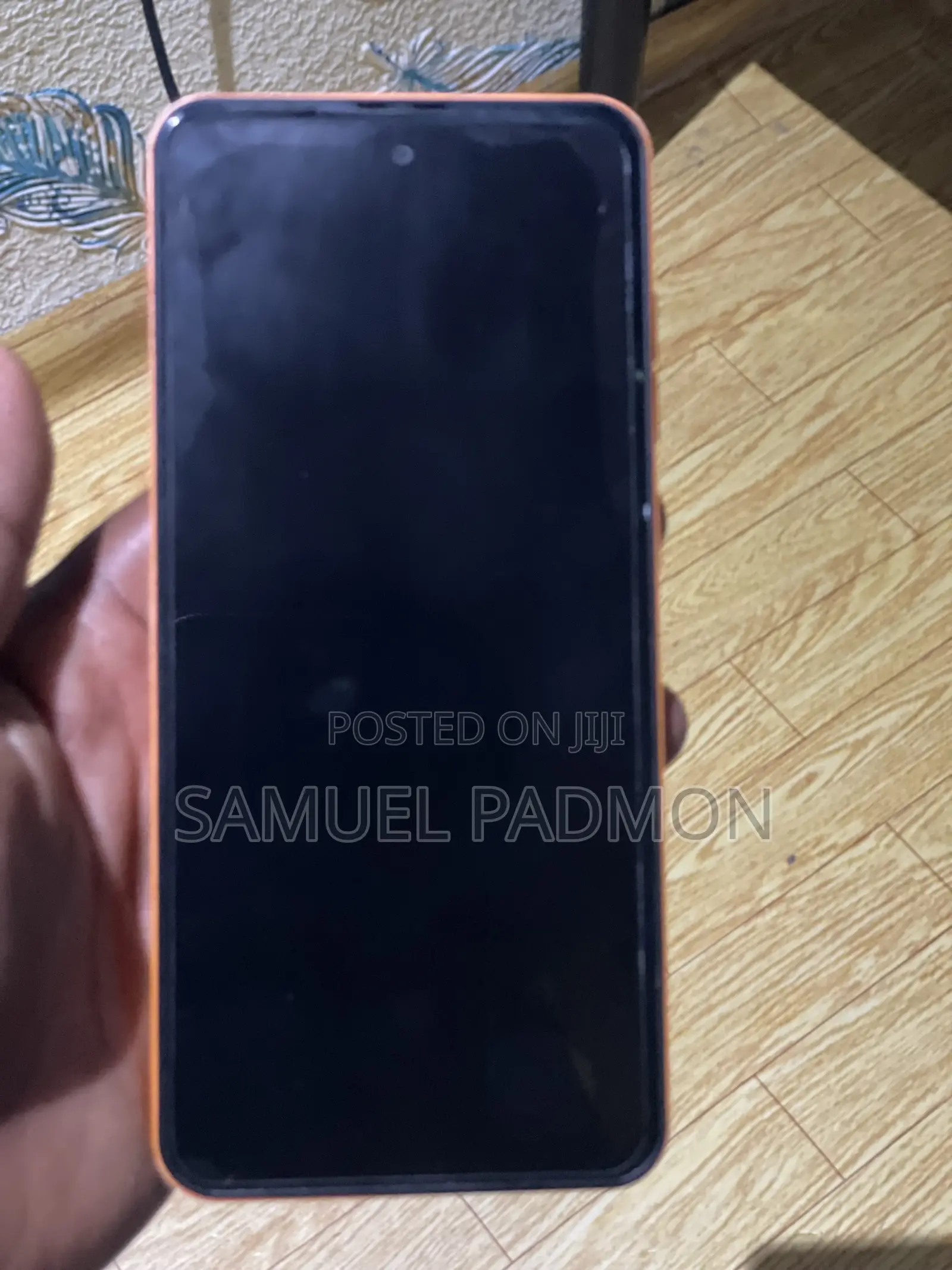 Mobile Phone 32 GB Orange