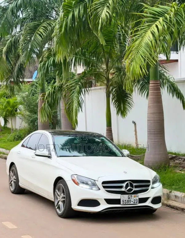 Mercedes-Benz C300 2016 White