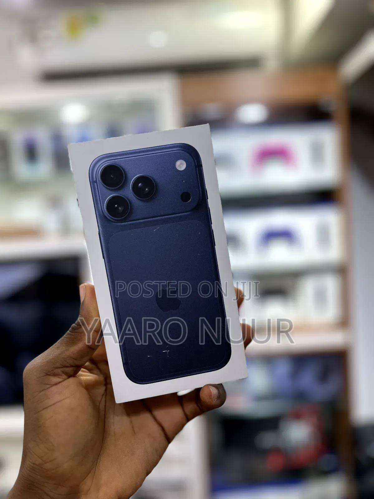 New Apple iPhone 17 Pro Max 256 GB Blue