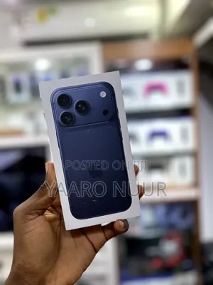 New Apple iPhone 17 Pro Max 256 GB Blue
