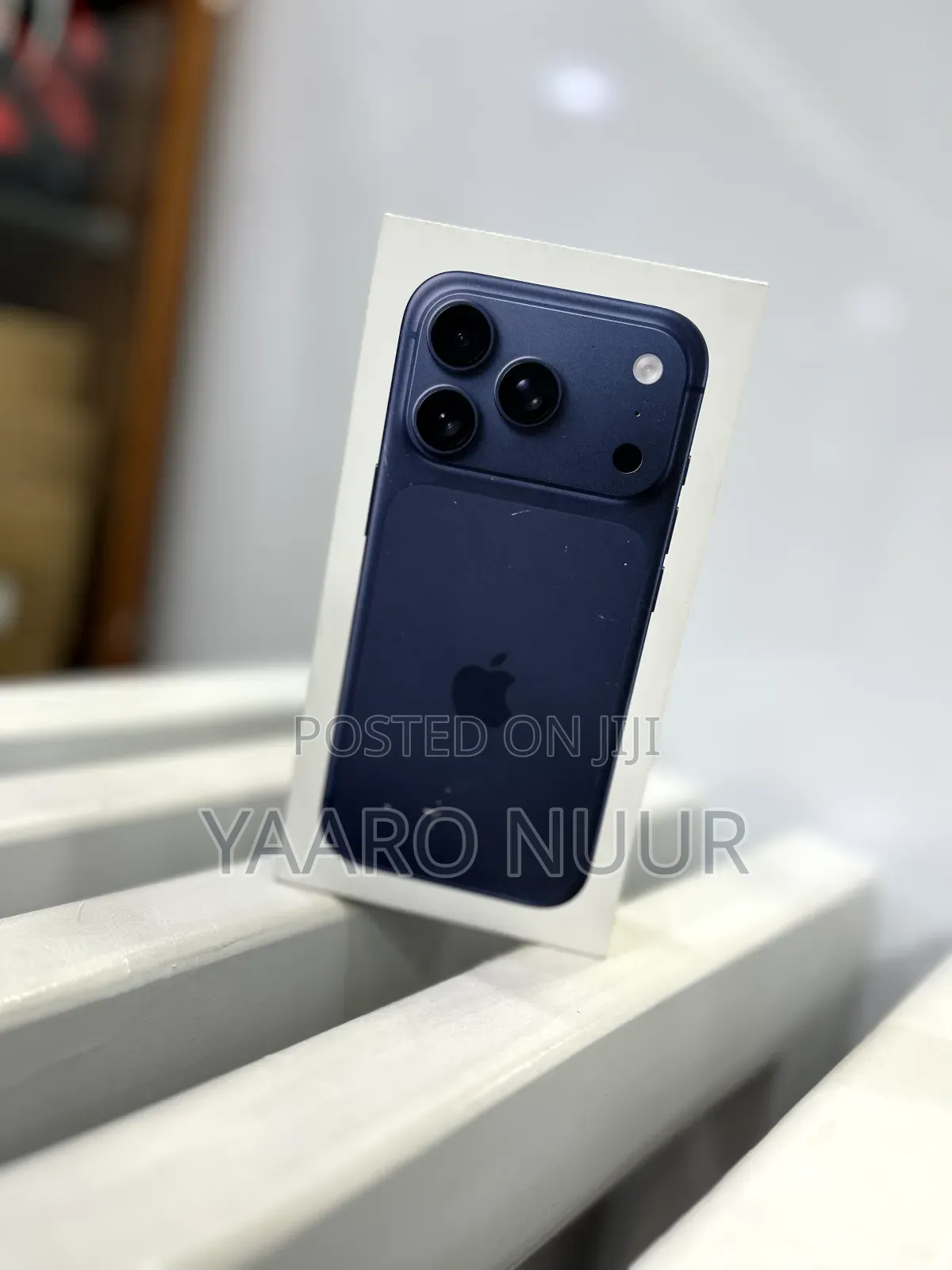 New Apple iPhone 17 Pro Max 256 GB Blue