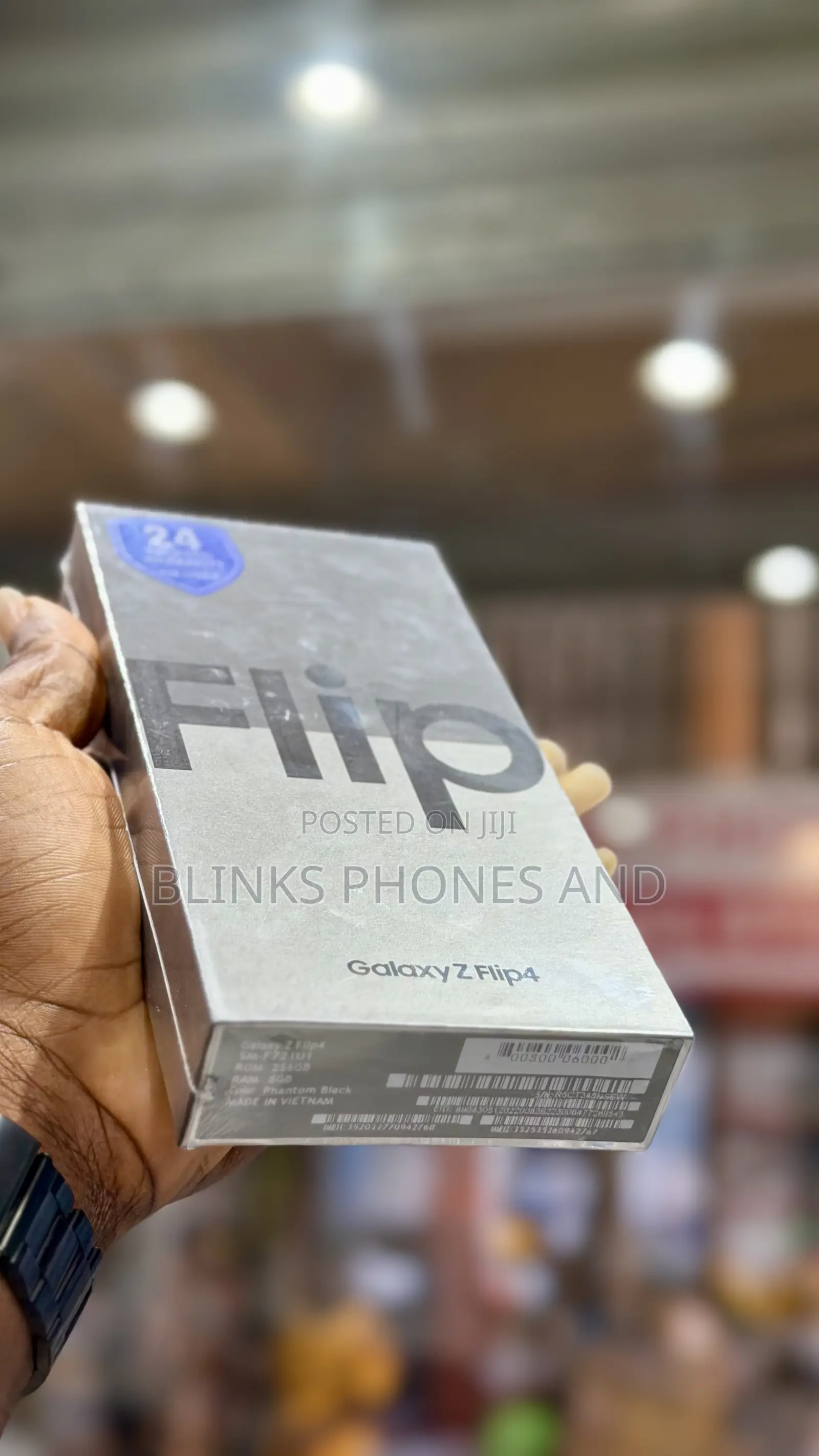 New Samsung Galaxy Z Flip4 256 GB Silver