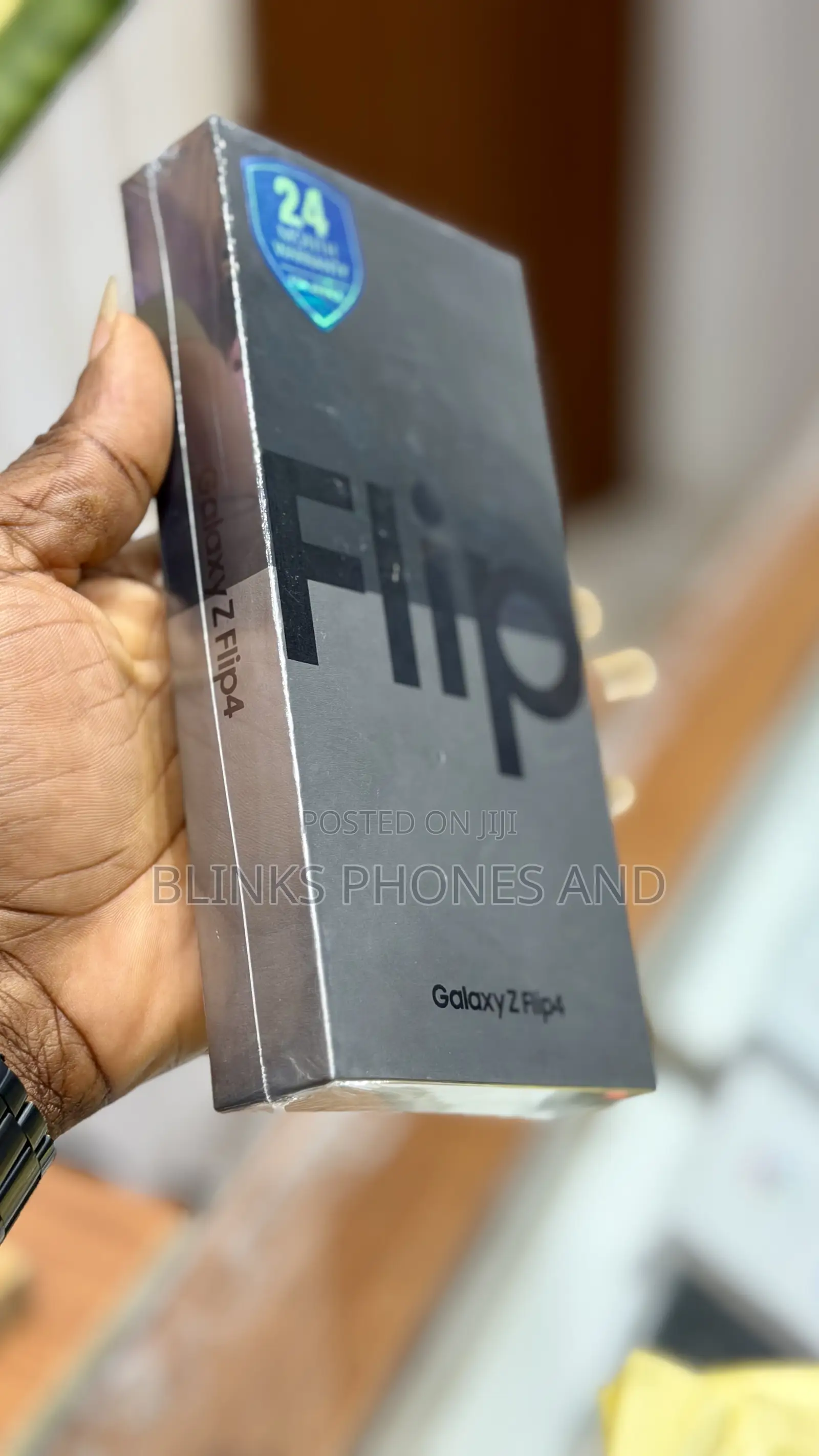 New Samsung Galaxy Z Flip4 256 GB Black