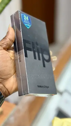 New Samsung Galaxy Z Flip4 256 GB Black