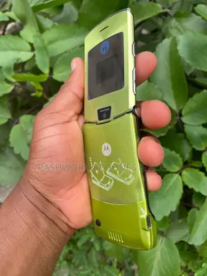 Motorola RAZR V3i Green