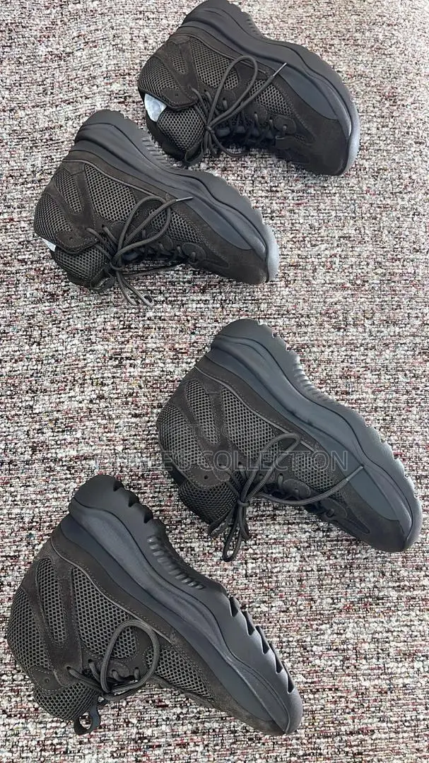 Adidas Yeezy Desert Boot
