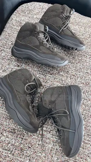 Adidas Yeezy Desert Boot