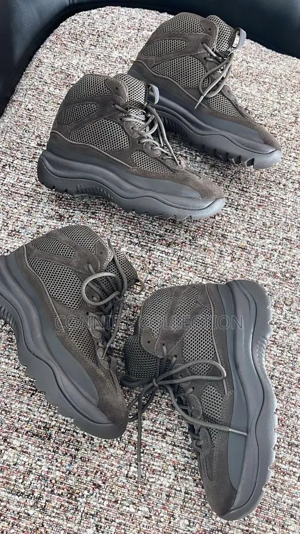 Adidas Yeezy Desert Boot