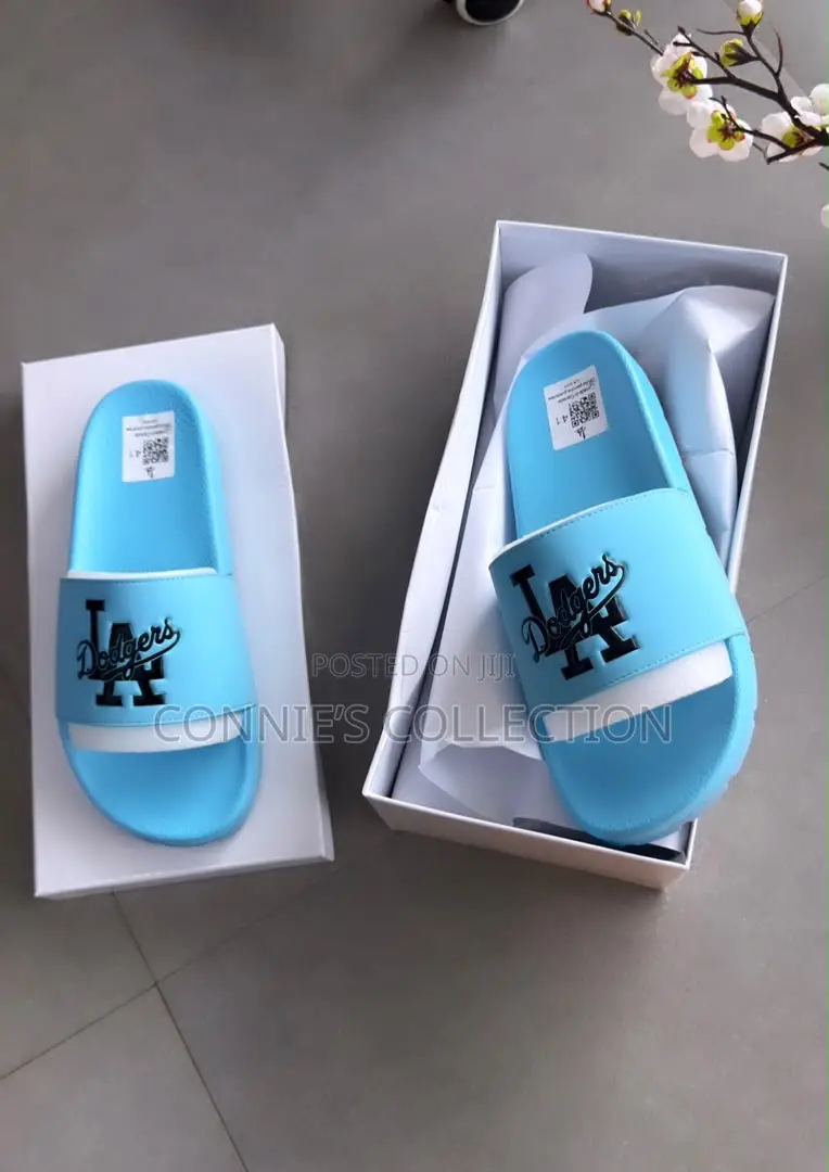Luxury Men Slides(>>swipe for More)