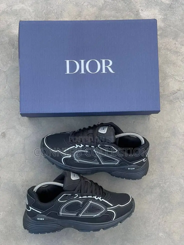 Black X White Dior B30 Sneaker