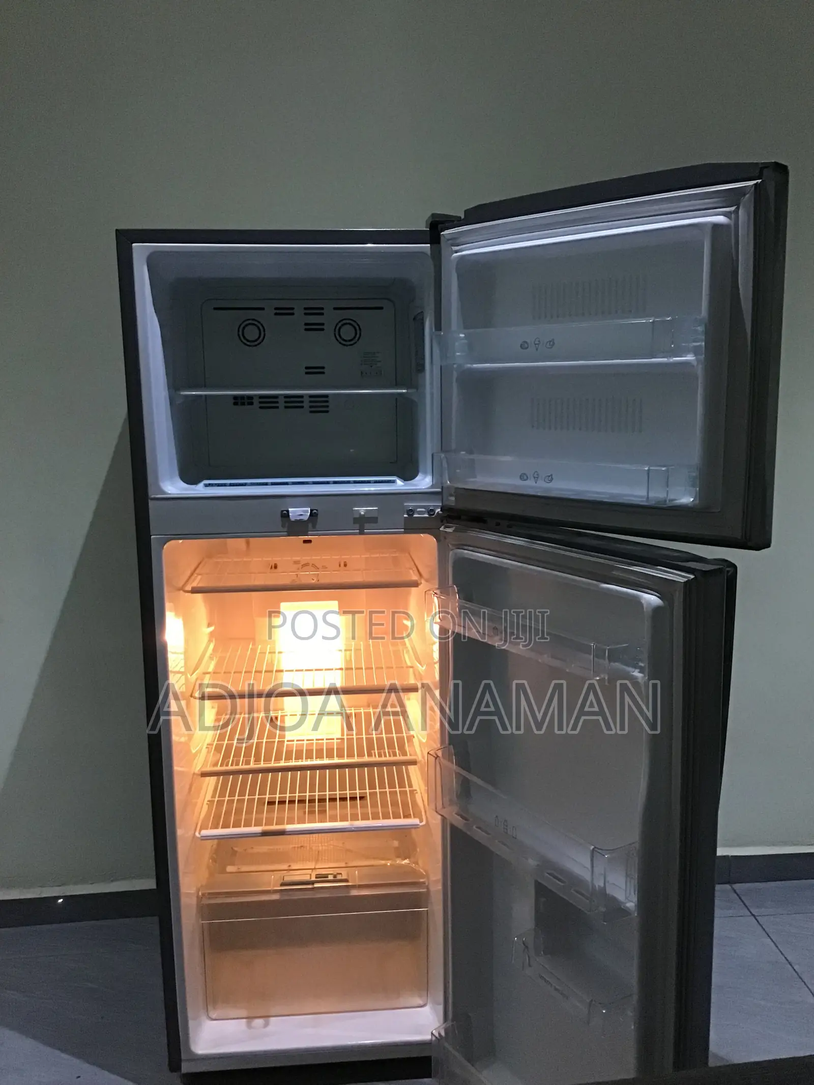 238L Top Freezer Refrigerator (GL-B282VML) – Excellent Condition
