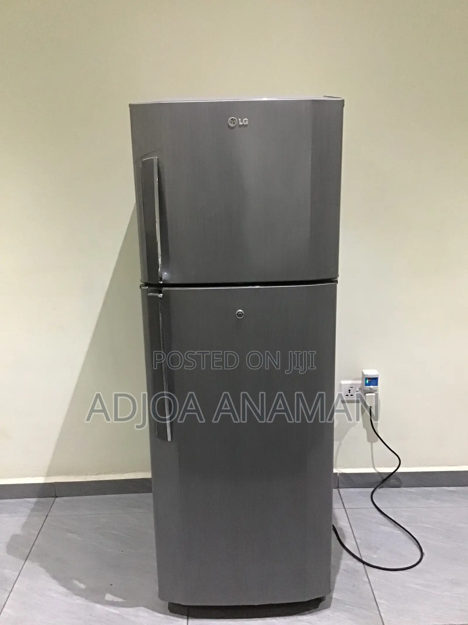 238L Top Freezer Refrigerator (GL-B282VML) – Excellent Condition