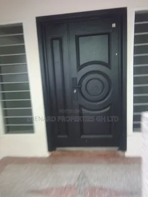 3bdrm Apartment in Ebenard Properties, Lashibi for rent