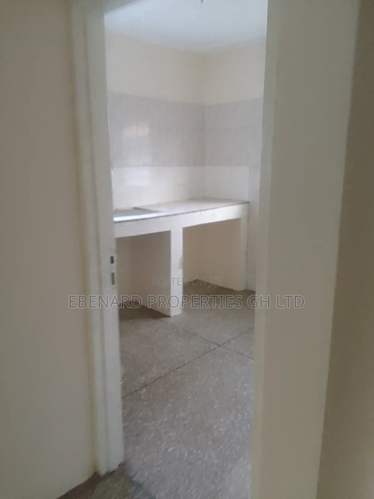 3bdrm Apartment in Ebenard Properties, Lashibi for rent