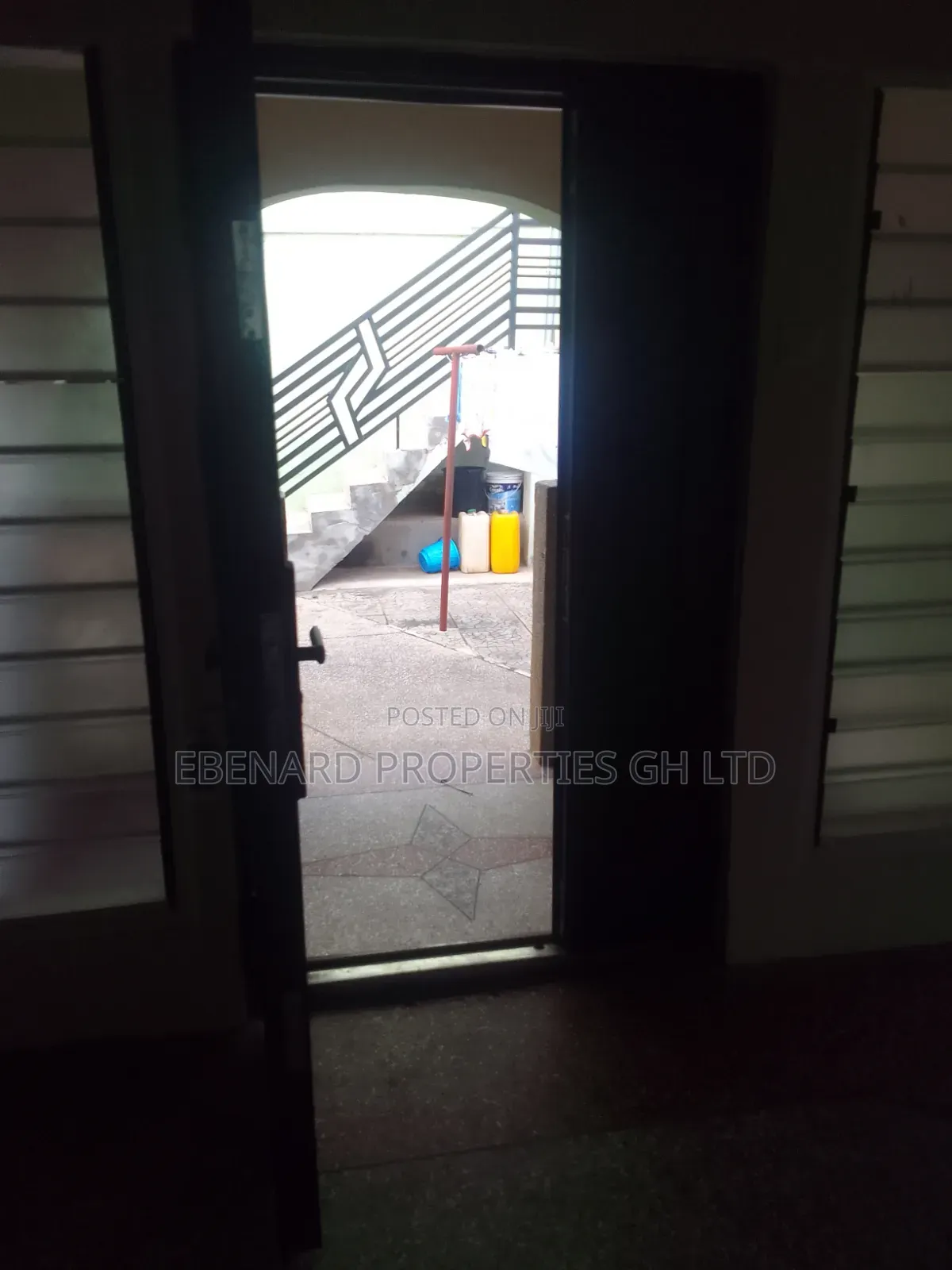 3bdrm Apartment in Ebenard Properties, Lashibi for rent