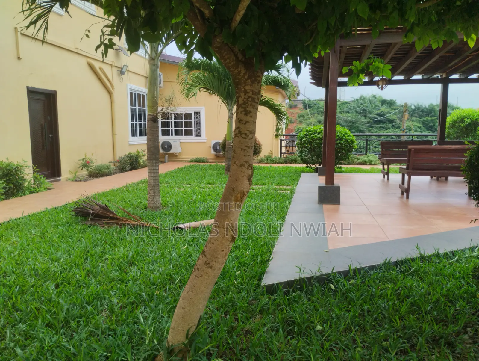 20bdrm Apartment in Parka, Takoradi for rent