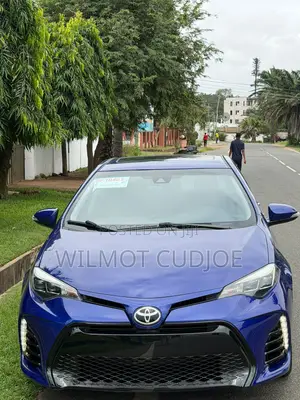 Toyota Corolla 2017 Blue