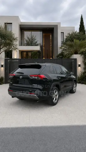 Toyota RAV4 2021 Black