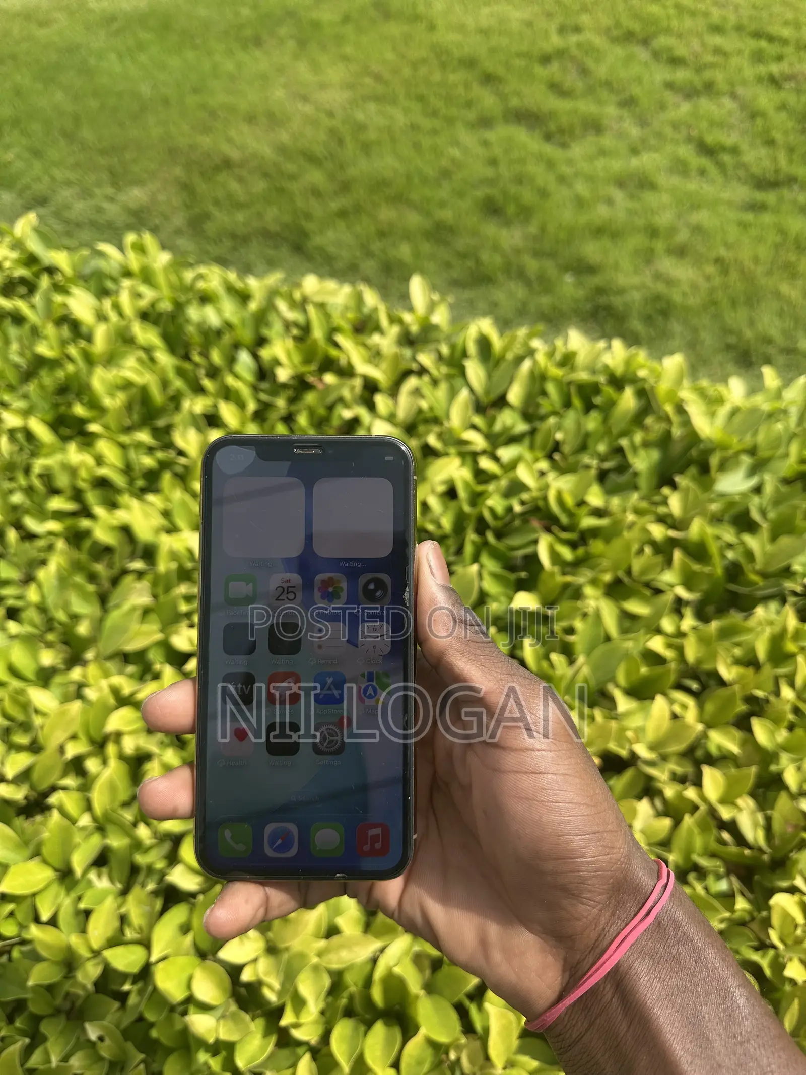 Apple iPhone 11 Pro 64 GB Gold