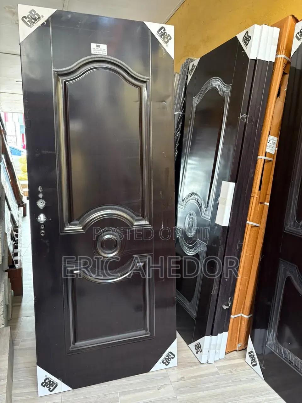 Wooden Door With Metal Frames for All Buildings and Accessories