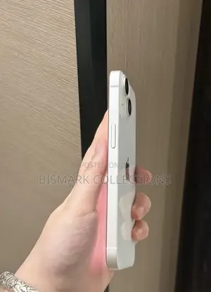 New Apple iPhone 13 128 GB White
