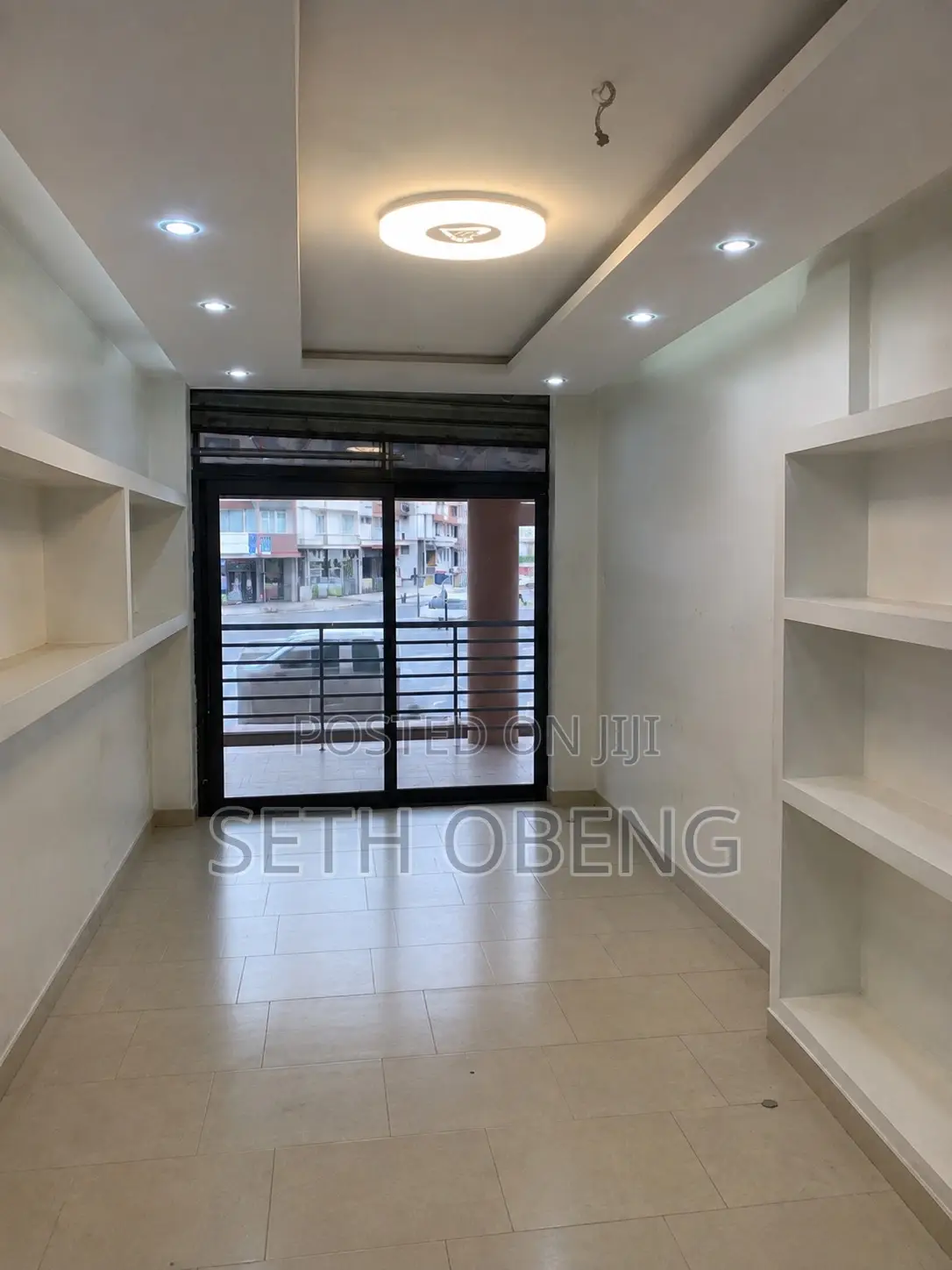 Shop for Rent at SUAME MAAKRO Opposite the Overhead