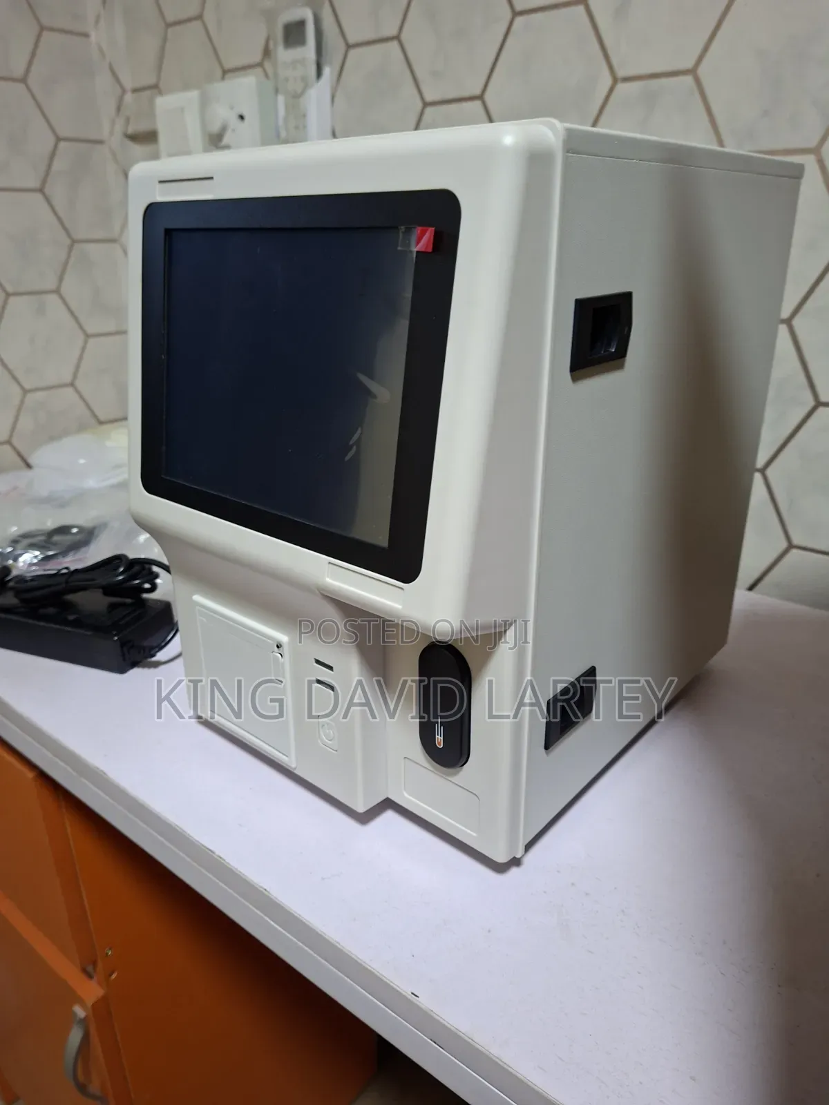 3 Parts Hematology Analyzer