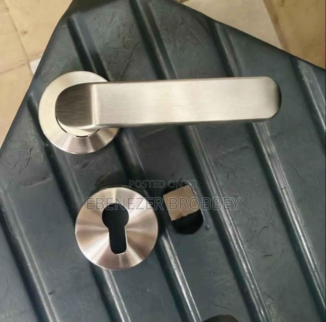 Separate Door Lock