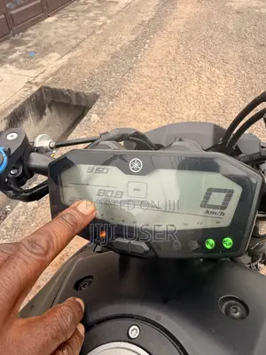 Yamaha 2019 Black