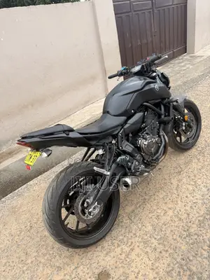 Yamaha 2019 Black