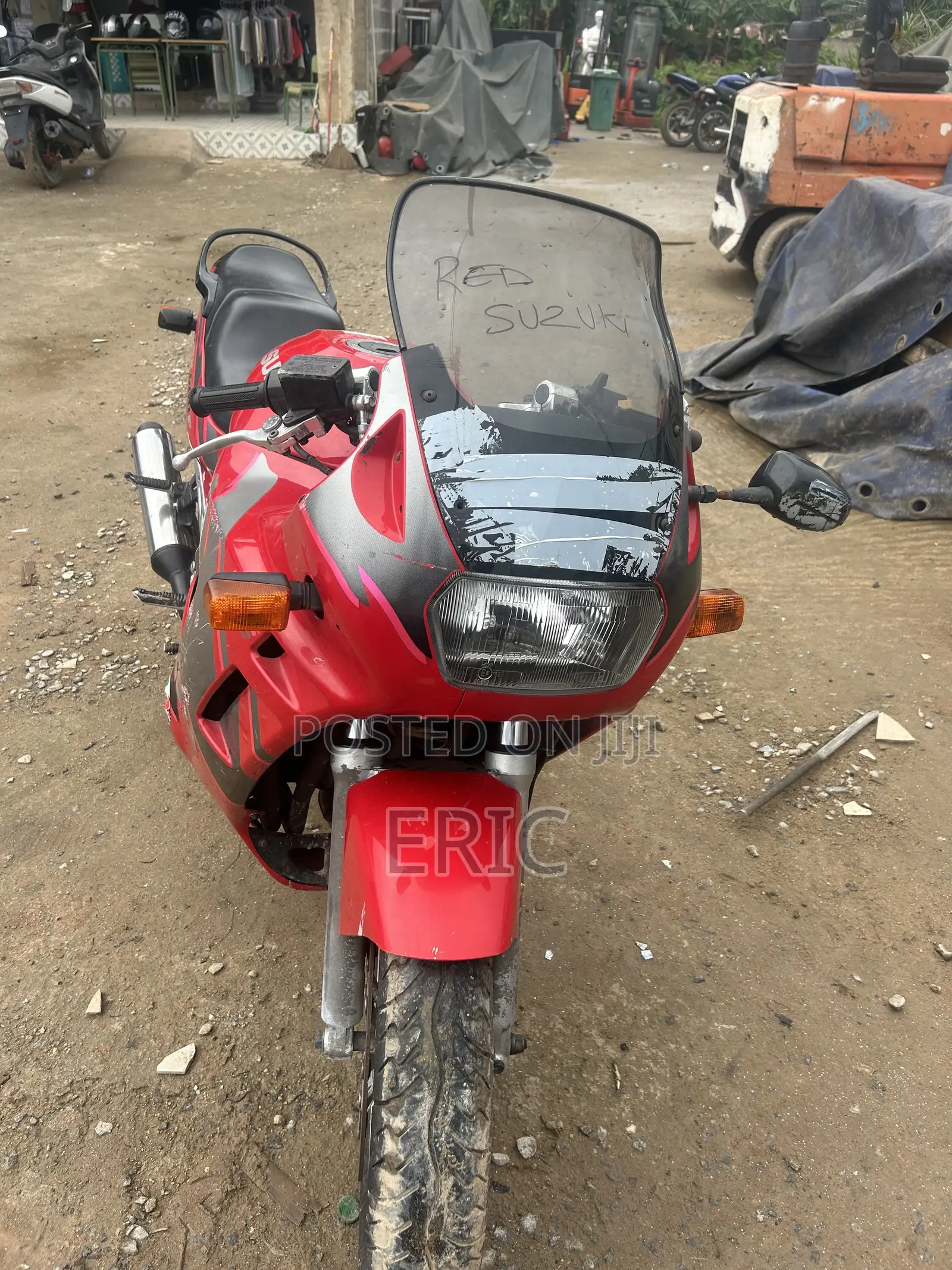 Suzuki GSX-F 2018 Red