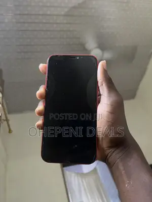 Apple iPhone 12 64 GB Red