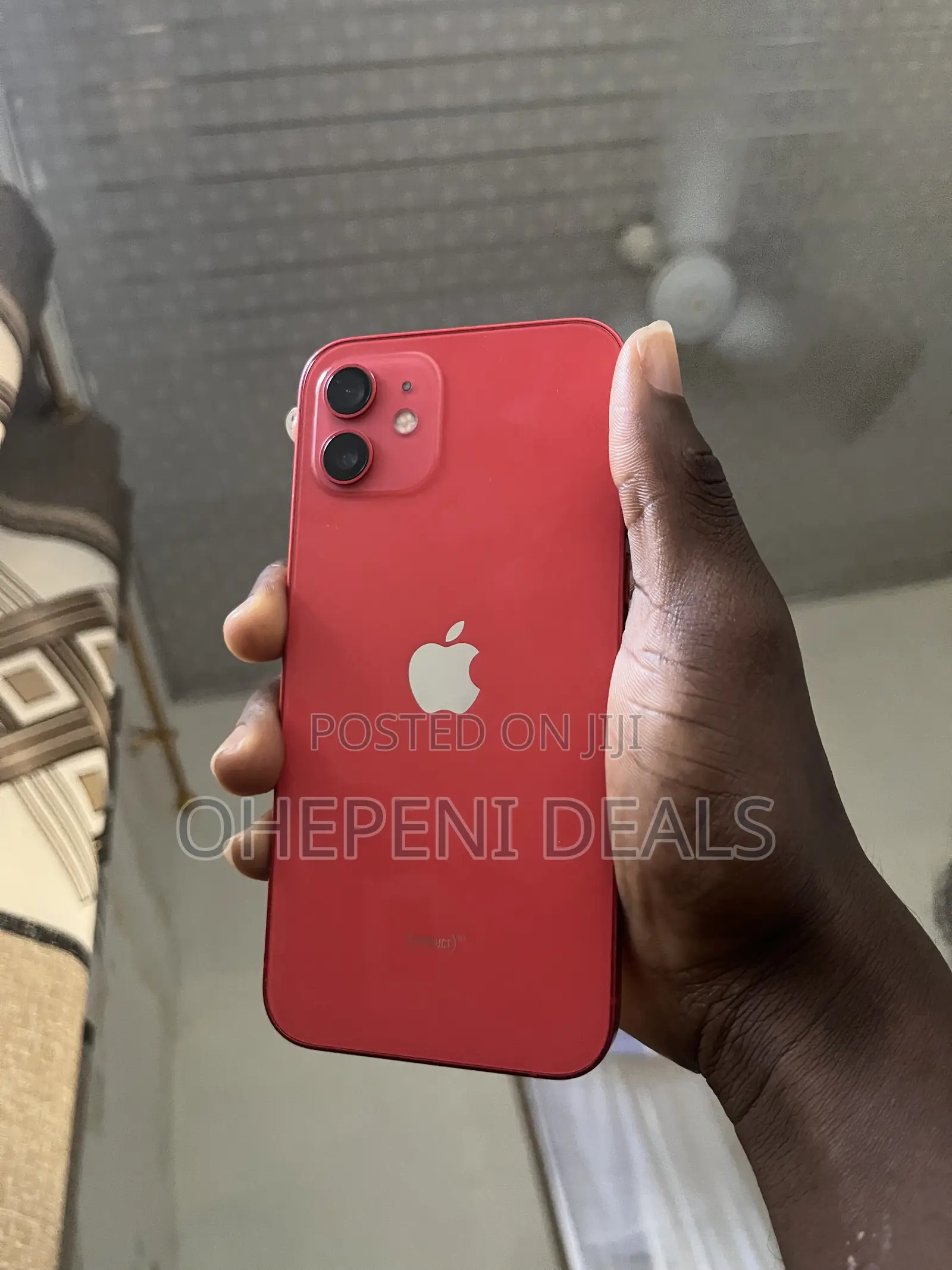 Apple iPhone 12 64 GB Red