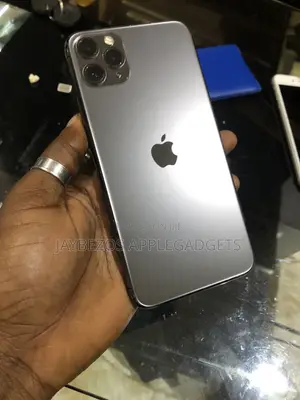 Apple iPhone 11 Pro Max 64 GB Black