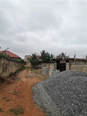 2bdrm House in Police Station for sale