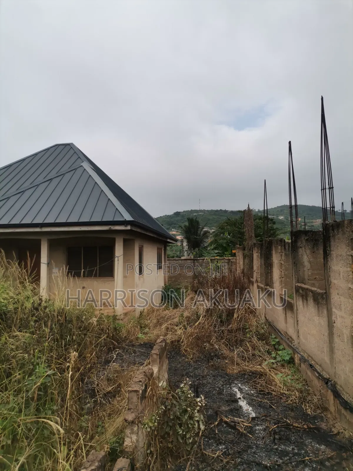 2bdrm House in Police Station for sale