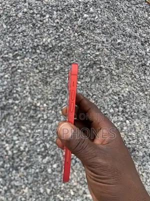 Apple iPhone 12 64 GB Red