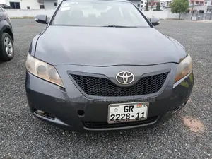 Toyota Camry LE 4dr Sedan (2.5L 4cyl 6AM) 2010