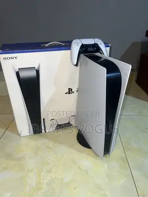 PS5 Console