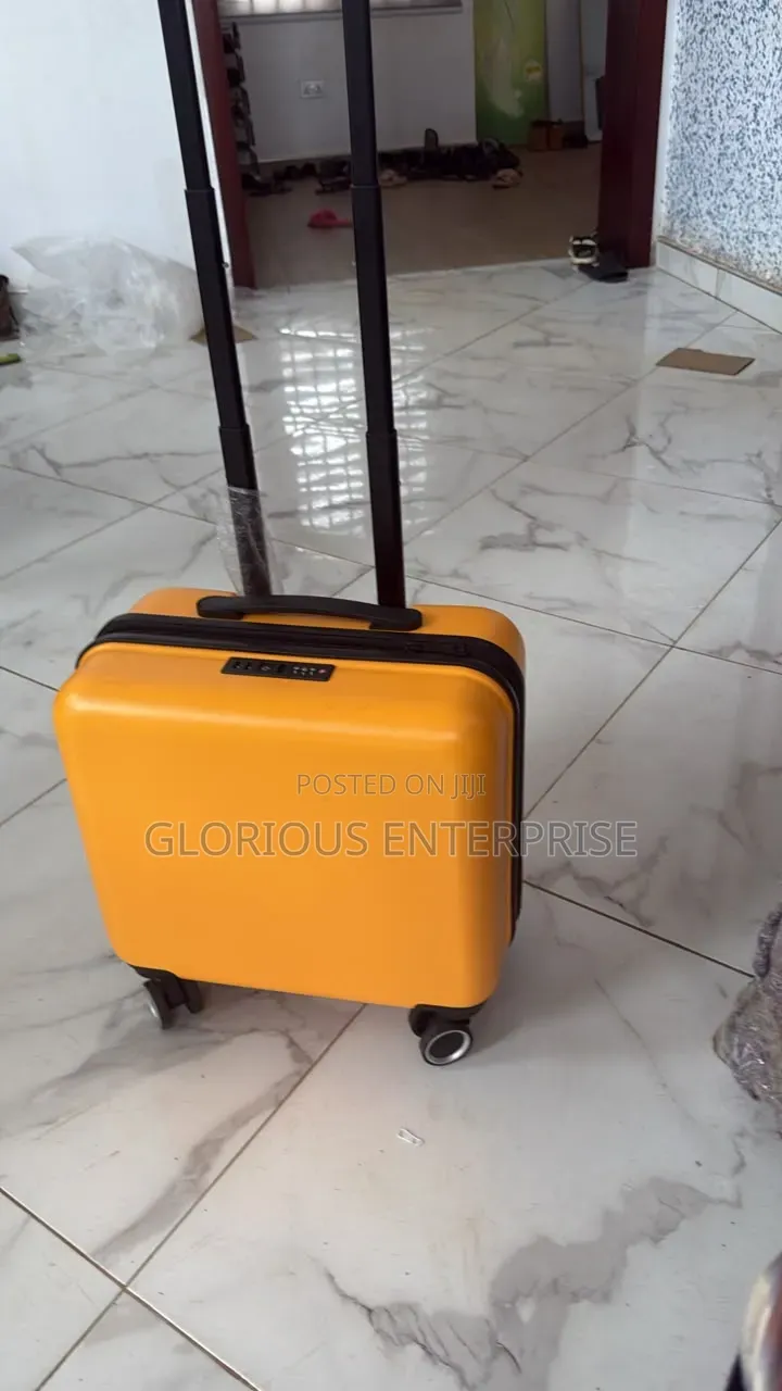 Traveling Bag