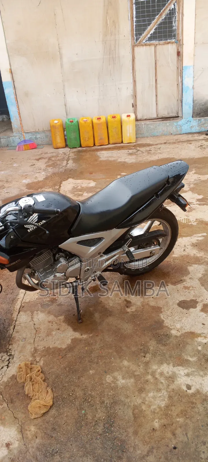 Honda CB 2019 Black