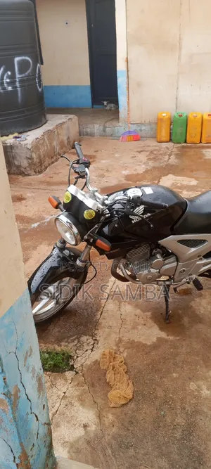 Honda CB 2019 Black