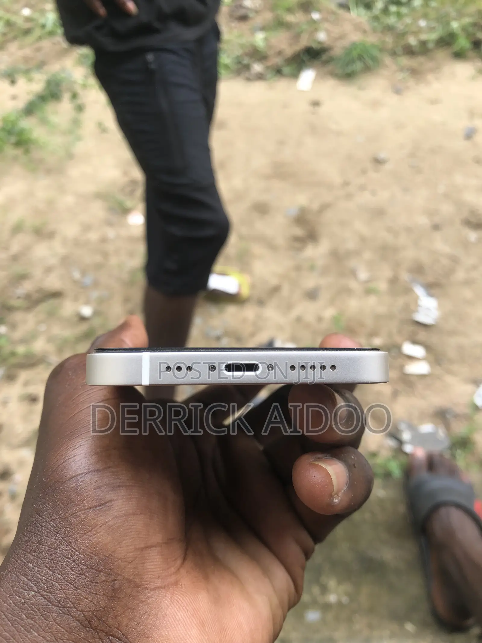 Apple iPhone 12 64 GB White